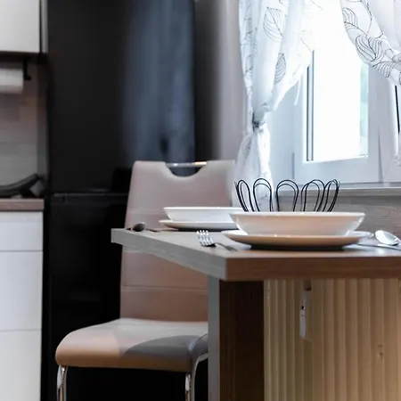 Spacious 1-bedroom Daire Martin