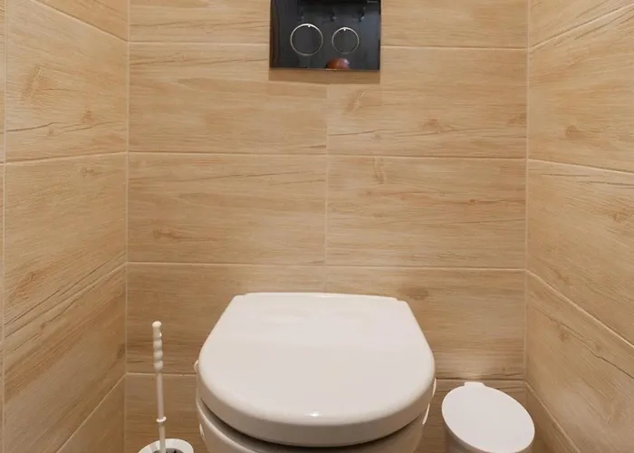 Spacious 1-bedroom アパート *